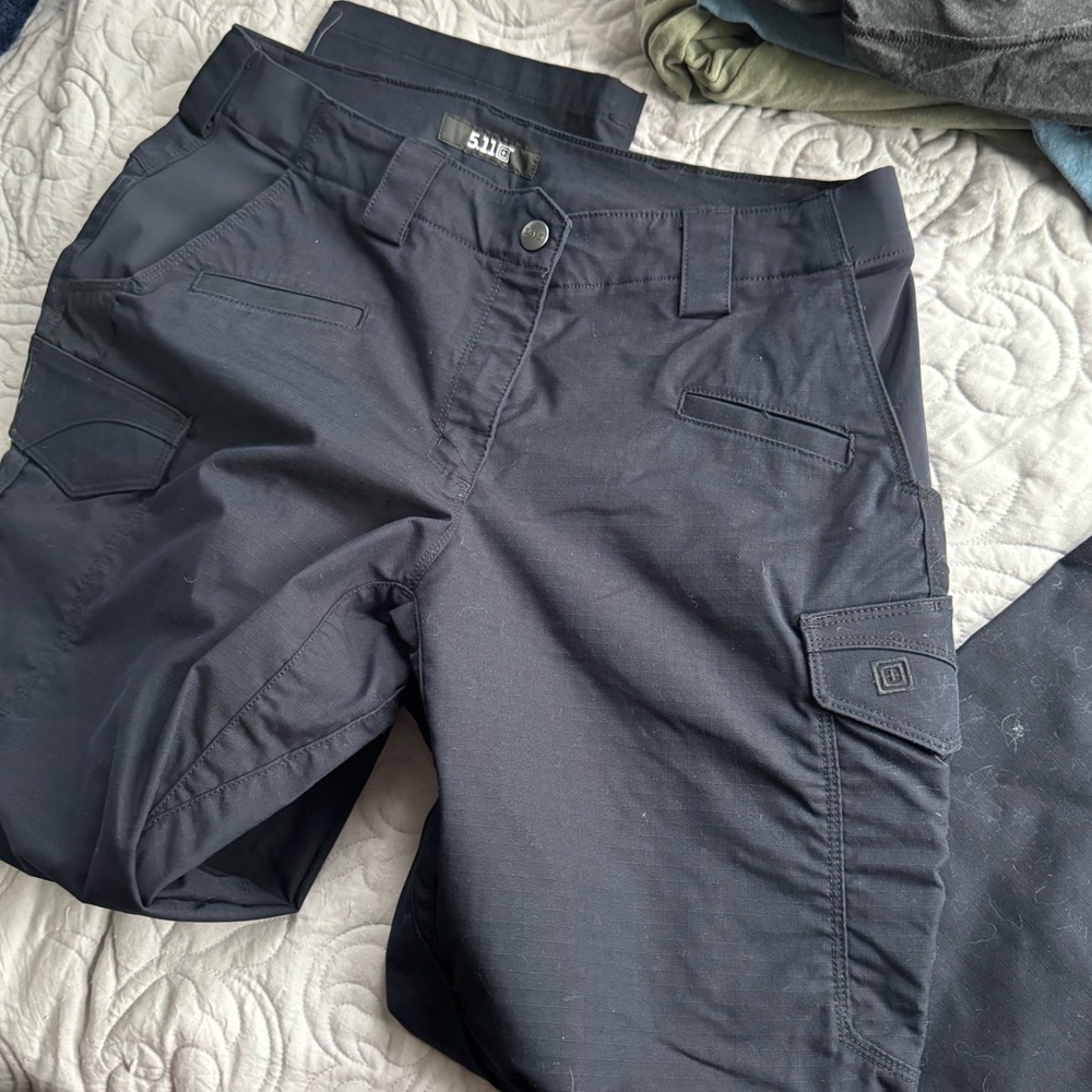 5.11 Tactical Women’s Stryke Pants size 12 navy regular length